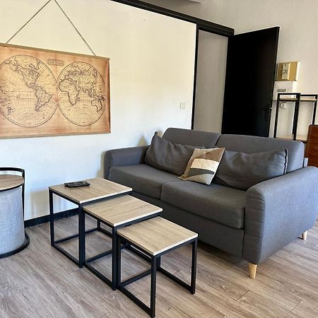 APPARTEMENT (T2 - 35m2), intra muros, au calme LʼIsle-sur-la-Sorgue Exterior foto
